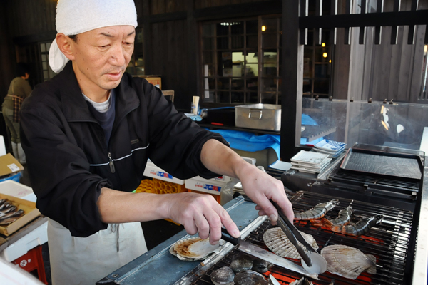 第17回 大洗海鮮市場 海鮮どんぶり亭 取材班が行く食いしん坊の旅 茨城をたべよう 取材班が行く食いしん坊の旅 茨城をたべよう 食と農のポータルサイト