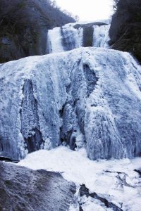 凍結した袋田の滝