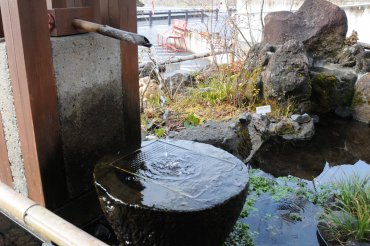 ゆば壱　湧き出る天然水