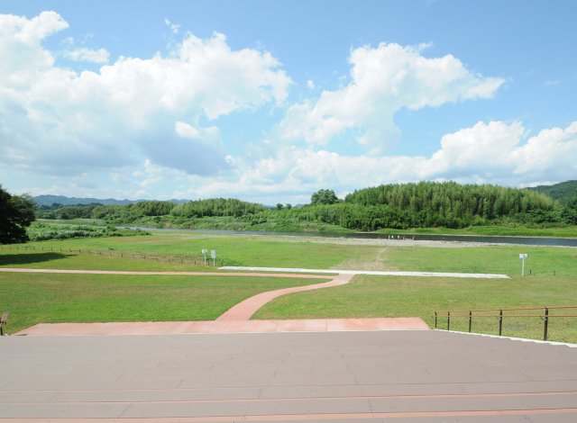 道の駅常陸大宮の横の川