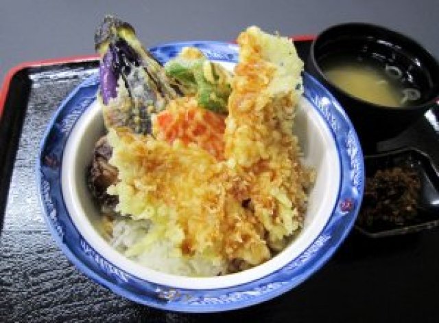 天然なまず天丼