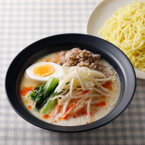 坦々風　野菜たっぷりミルクつけ麺