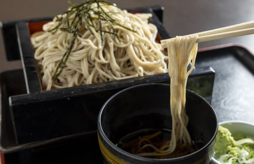 茨城県名物の常陸秋そばも提供。
（冷・温）600円とリーズナブル